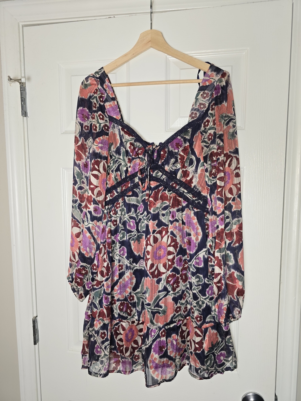 Very J Boho Navy Floral Mini Dress Size Medium